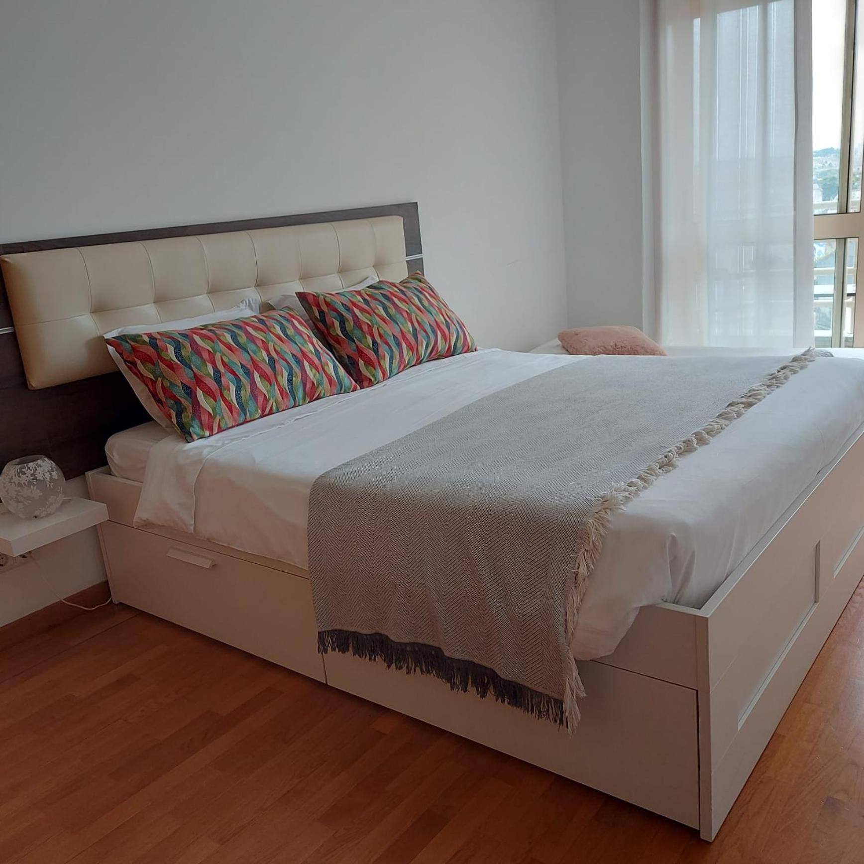Apartamento Praca - Vistas Sobre A Cidade Порто Екстериор снимка